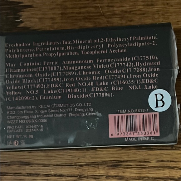 2 NAKEDS 12 Color Eyeshadows. One New in Box still sealed in plastic,One box New - Picture 5 of 7